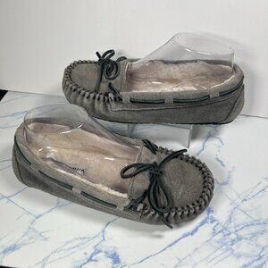 Minnetonka Gray Leather Faux Fur Moccasins Ladies Size 6